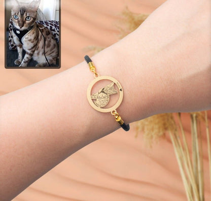 Adjustable Silhouette Halo Life-Like Cat Bracelet - Dazzle Wears