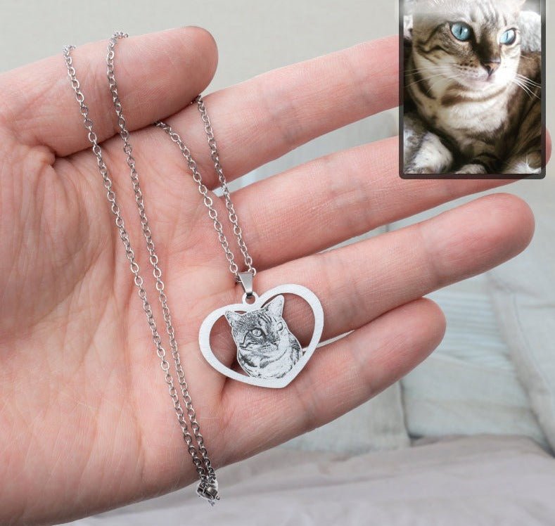 Silhouette Halo-Heart Life-Like Cat Necklace - Dazzle Wears