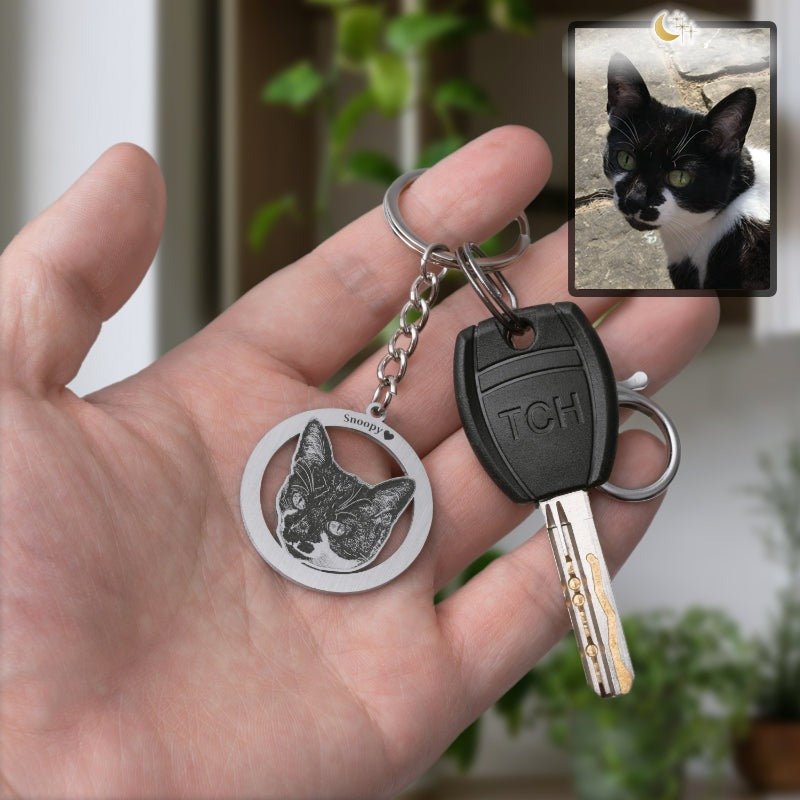 Silhouette Halo Life-Like Cat Keychain - Dazzle Wears