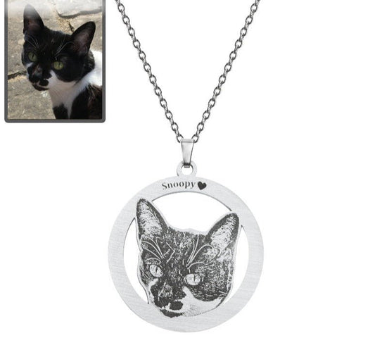 Silhouette Halo Life-Like Cat Necklace - Dazzle Wears